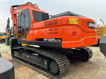 DOOSAN DX225LCA Hot Sale Original Used Excavator Second-hand DOOSAN DX225 225LC Excavator Hydraulic Crawler Excavator